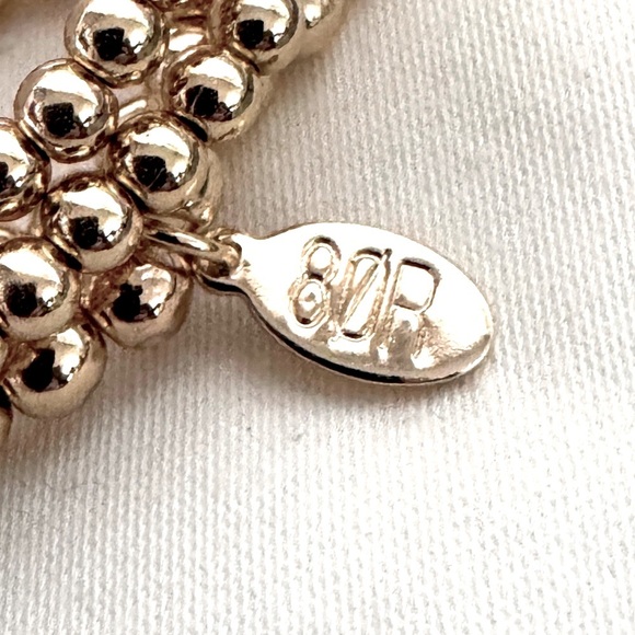 ✨ Edgy 8 Other Reasons - Set of 5 Gold Beaded Bracelets - Brand New in Package✨ - Picture 3 of 14